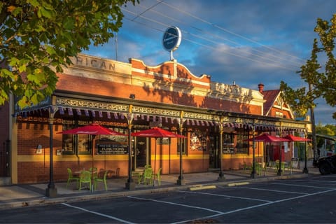 American Hotel Creswick Hotel in Creswick