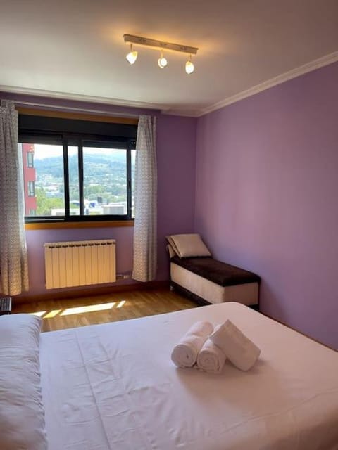 Apartamento en Vigo 3 hab WiFi Playa a 8 mins ツ by Rias Baixas Rentals Apartment in Vigo