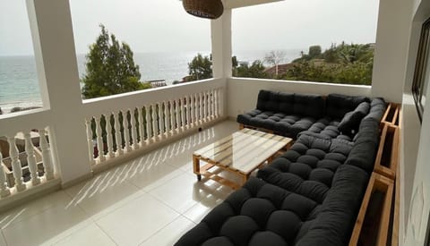 View (from property/room), Balcony/Terrace, Seating area, Sea view