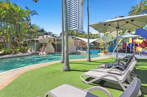 Beachside Bliss at Mermaid Beach Apartment in Mermaid Beach