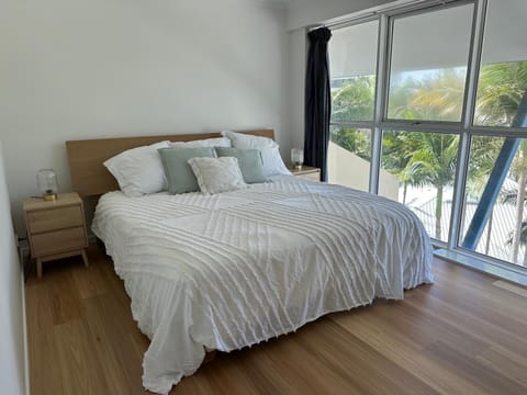 Beachside Bliss at Mermaid Beach Apartment in Mermaid Beach