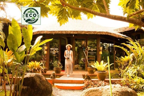 RELAX ECO Life Center - Khao lak Bed and Breakfast in Khuekkhak