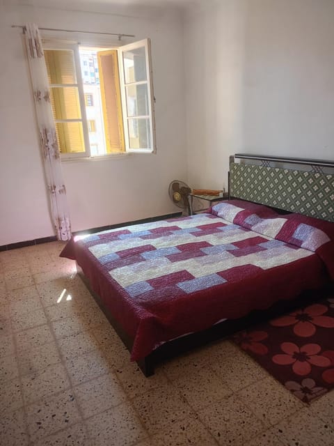 Appartement f4 Apartment in Oran