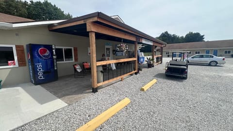 Beyonder Marine at Sterett Creek Hotel in Tom Township