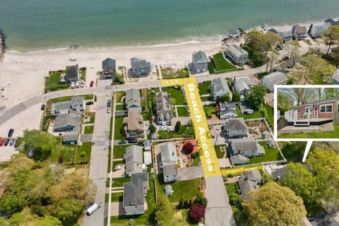 Neighbourhood, Natural landscape, Bird's eye view, Beach, Sea view, Location