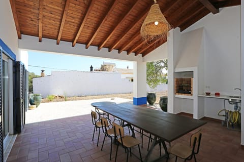 Balcony/Terrace, Kitchen or kitchenette, Dining area