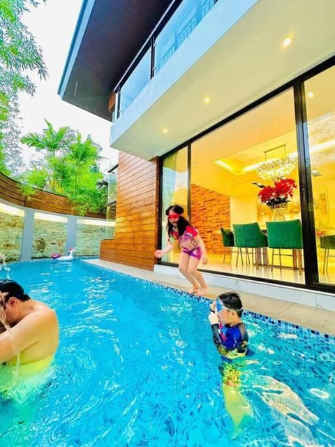 The Luxury Pool House in Pasig mel Apartment in Marikina