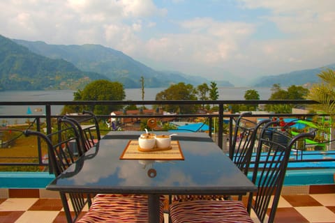 Garden, View (from property/room), Balcony/Terrace