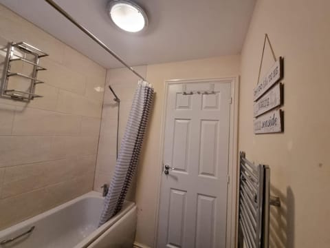 Room to let in a House Vacation rental in Leeds