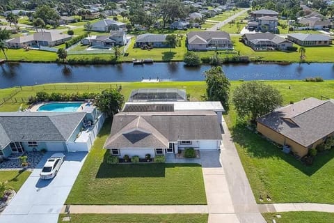 Blueridge Bungalow House in North Port