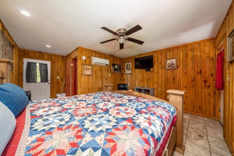 Diamond River Run Cabin Sleeps Maison in Pike County