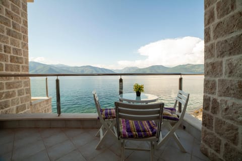 Patio, Balcony/Terrace, Mountain view, Sea view