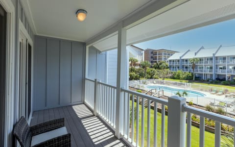 Beach Hair Dont Care Apartment in Blue Gulf Beach