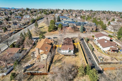 Bird's eye view, City view