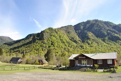 Property building, Nearby landmark, Spring, Day, Natural landscape, Mountain view