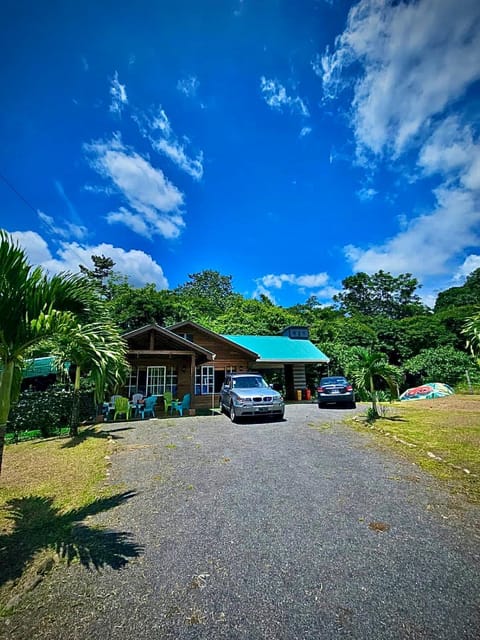 Day, Natural landscape, Summer, Parking