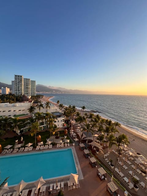 Natural landscape, View (from property/room), View (from property/room), Lake view, Lake view, Mountain view, Mountain view, Pool view, Swimming pool, Swimming pool, towels