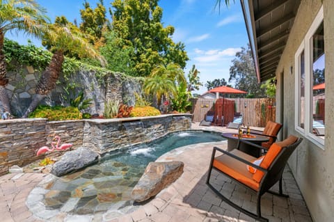 Oceanside Oasis Pool, Spa and Gym Bliss Casa in Vista