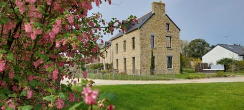 Property building, Natural landscape