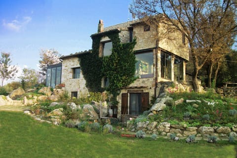 Facade/entrance, Garden view