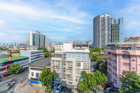 Neighbourhood, Street view