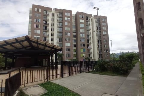 Apartamento en conjunto residencial con piscina Apartment in Villavicencio