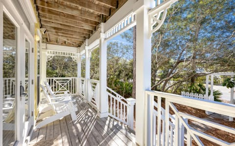 Mellow Yellow by Oversee 30A House in Seagrove Beach