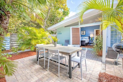 Gertrude's Village House - in the Top Location! Apartment in Siesta Beach