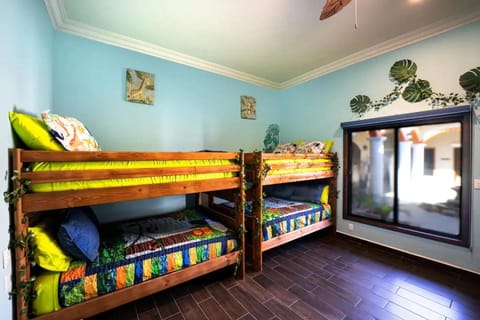 bunk bed