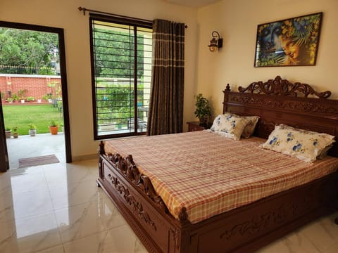 Bed, Garden, Garden, Photo of the whole room, Bedroom, Garden view, Garden view