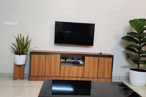 Communal lounge/ TV room, TV and multimedia