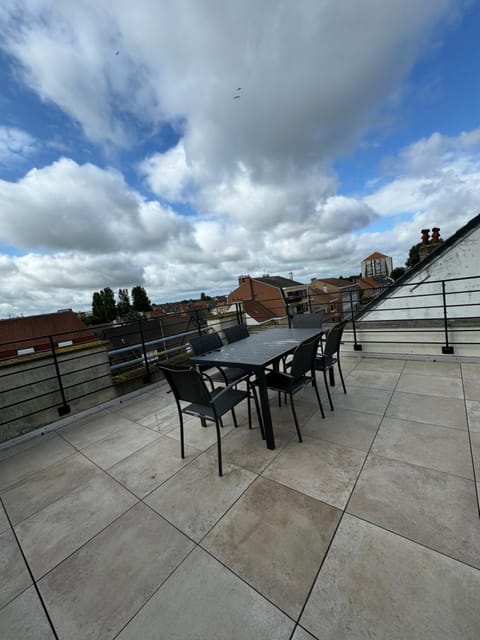 Patio, View (from property/room), Balcony/Terrace