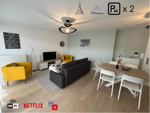 Living room, Seating area, Dining area, internet