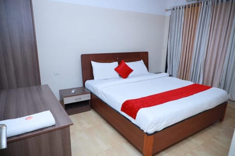 Hotel Tayas Hotel in Thiruvananthapuram