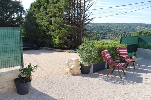 Les Vignes du Luberon Apartment in Apt