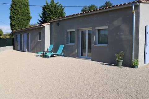 Les Vignes du Luberon Apartment in Apt