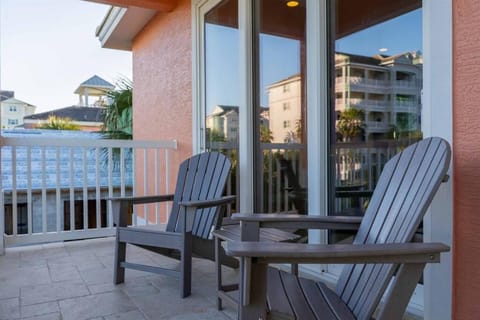 Beachfront Resort Steps to Ocean Private Pool Spa House in Palm Coast