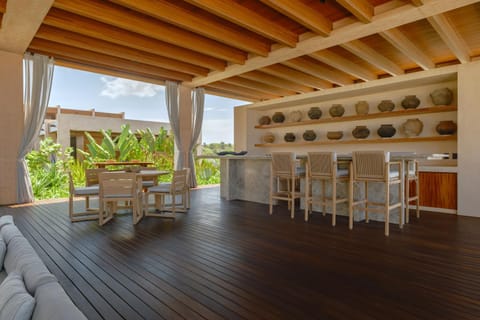 Balcony/Terrace, Lounge or bar, Seating area, Dining area