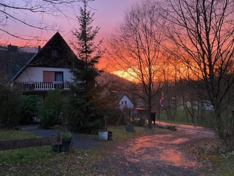 Property building, Sunset, Parking