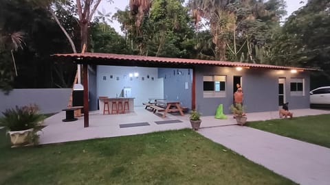 BBQ facilities, Kitchen or kitchenette