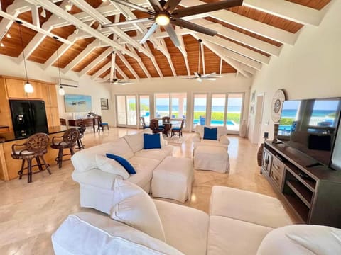 Toes in the Sand Beach House House in St. Croix