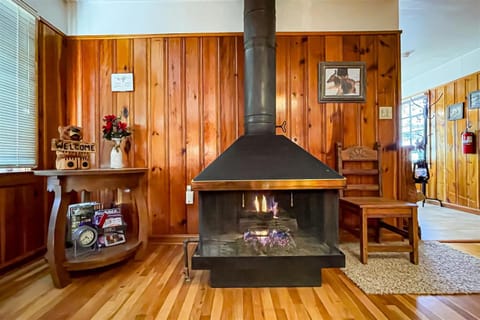 Elk Crossing Cabin House in Ruidoso