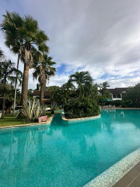 Day, Pool view, Swimming pool, Swimming pool