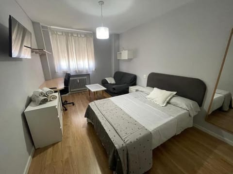 Piso turistico Plaza del Cine Apartment in Ponferrada