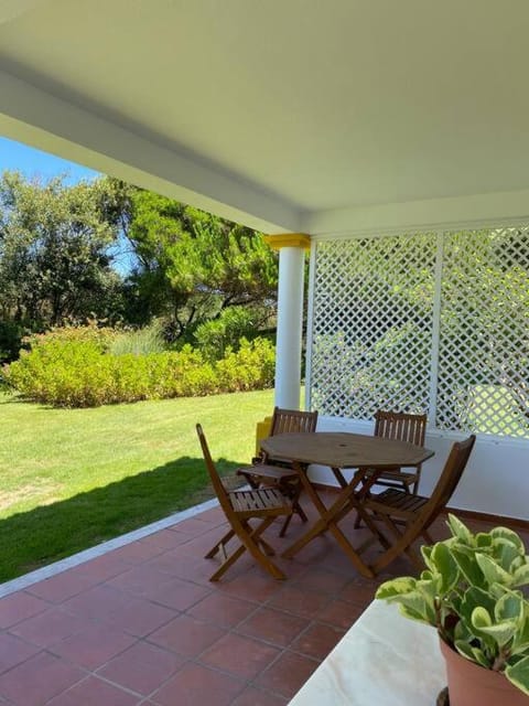 Sea Window House in Amoreira