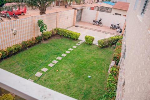 Bel Appartement de trois chambres salon Apartment in Lomé