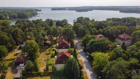 Property building, Bird's eye view, Lake view