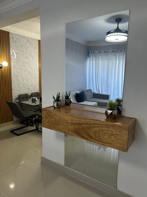 Apartamento en primer nivel con piscina Apartment in La Vega Province