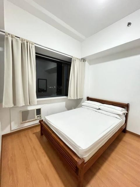 The Famous Ace Water Spa - Budget Accommodation Apartment in Mandaluyong