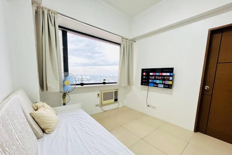 The Famous Ace Water Spa - Budget Accommodation Apartment in Mandaluyong